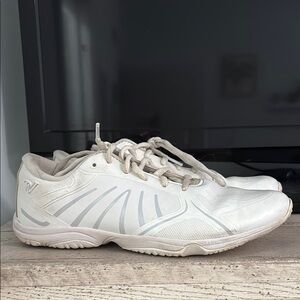 Women’s Varsity Cheer Shoes